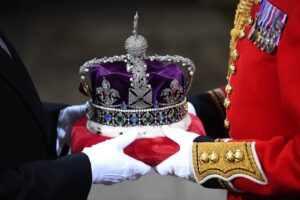 Coroa da rainha Elizabeth II.